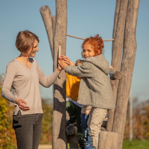 Begleitung der Kinder vom Kindergarten in die Schule