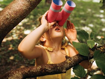 Kinder entdecken die Natur